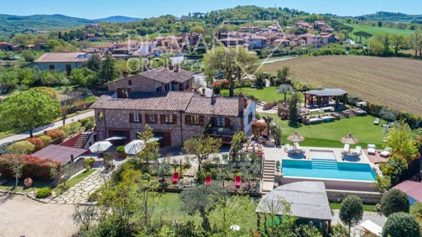 casale in vendita a Città della Pieve