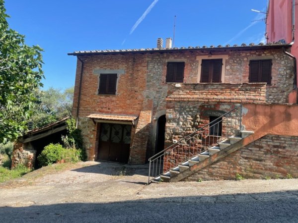 appartamento in vendita a Città della Pieve in zona Moiano