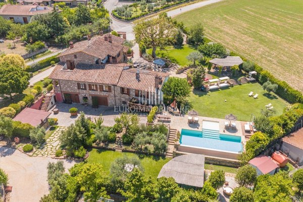 casale in vendita a Città della Pieve in zona Moiano