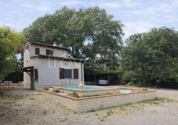 casa indipendente in vendita a Città della Pieve