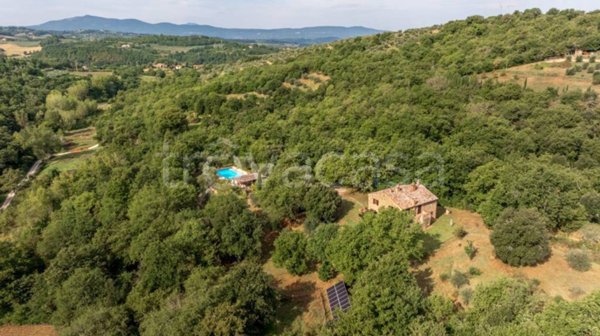casa indipendente in vendita a Città della Pieve in zona Moiano