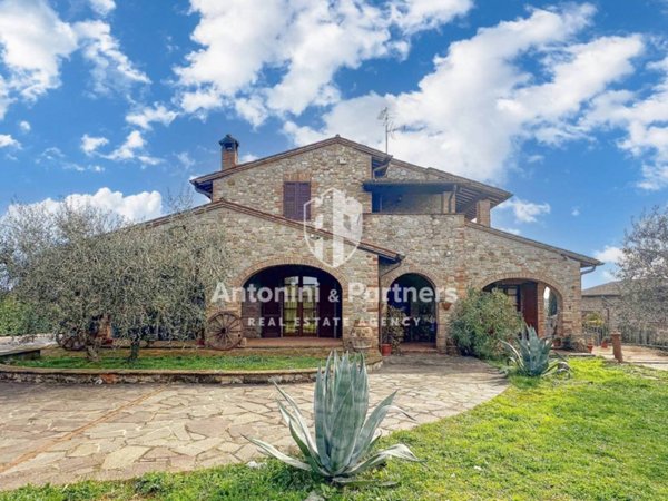 casale in vendita a Città della Pieve