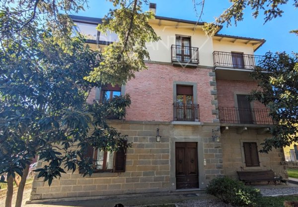 casa indipendente in vendita a Città della Pieve in zona Moiano