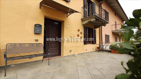 casa indipendente in vendita a Città della Pieve in zona Moiano