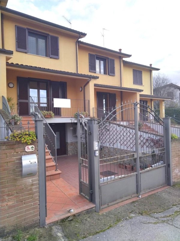 casa indipendente in vendita a Città della Pieve
