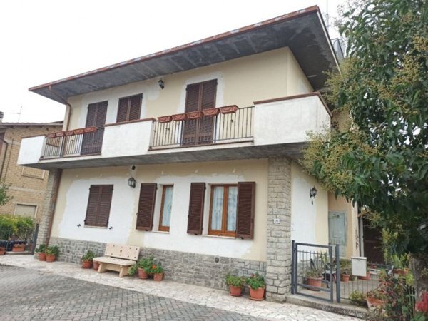 casa indipendente in vendita a Città della Pieve