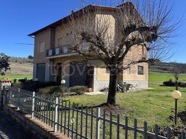 casa indipendente in vendita a Città della Pieve
