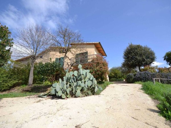 casa indipendente in vendita a Città della Pieve