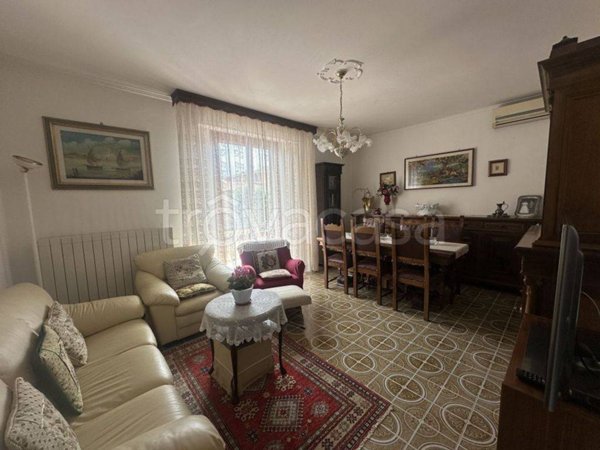 appartamento in vendita a Città della Pieve in zona Moiano