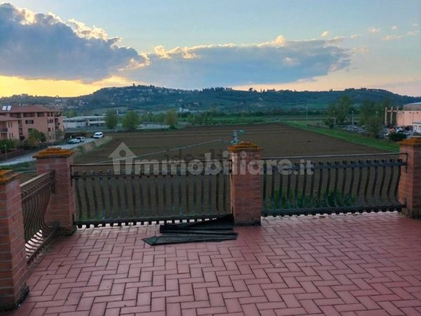 appartamento in vendita a Città della Pieve in zona Po Bandino