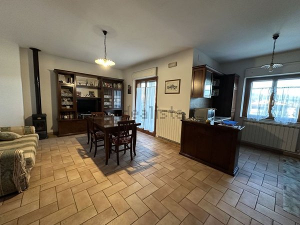 appartamento in vendita a Città della Pieve in zona Moiano