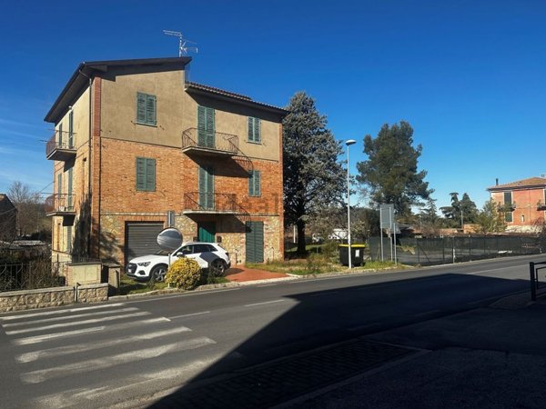 casa indipendente in vendita a Città della Pieve in zona Moiano