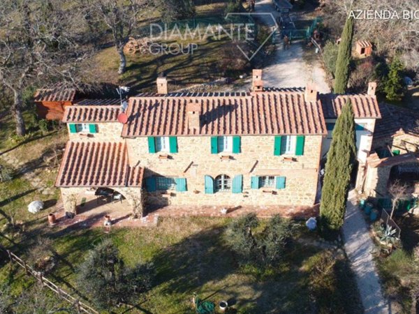 casa indipendente in vendita a Città della Pieve