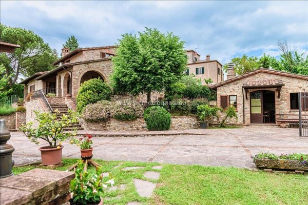 casa indipendente in vendita a Città della Pieve in zona Moiano