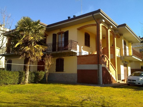 casa indipendente in vendita a Città della Pieve