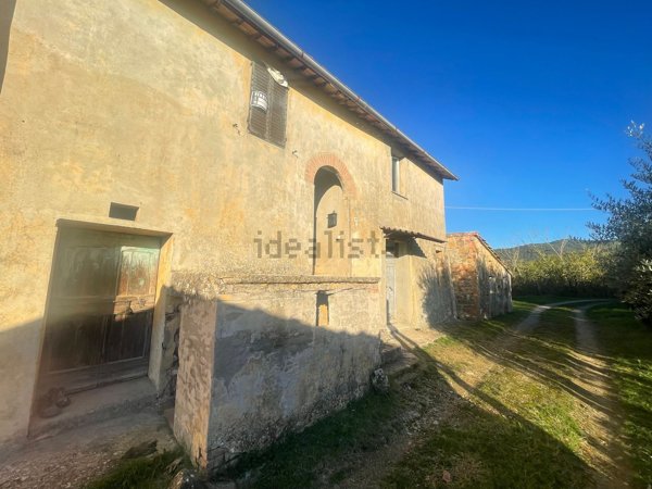 casa indipendente in vendita a Città della Pieve in zona Moiano