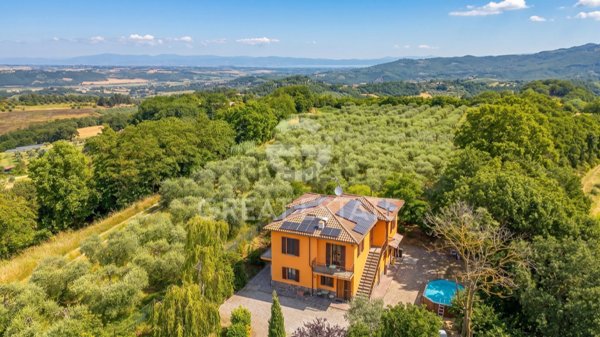 casa indipendente in vendita a Città della Pieve