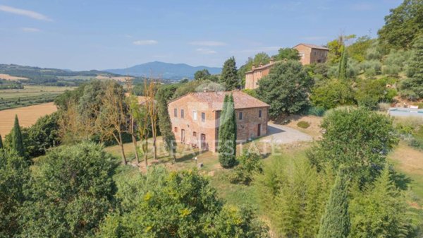 casa indipendente in vendita a Città della Pieve in zona Moiano
