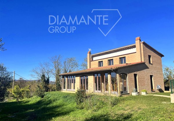 casa indipendente in vendita a Città della Pieve