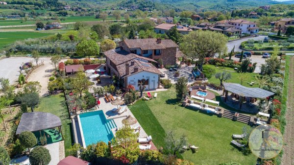 casa indipendente in vendita a Città della Pieve