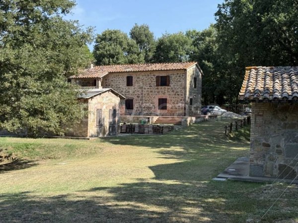 casa indipendente in vendita a Città della Pieve in zona Moiano