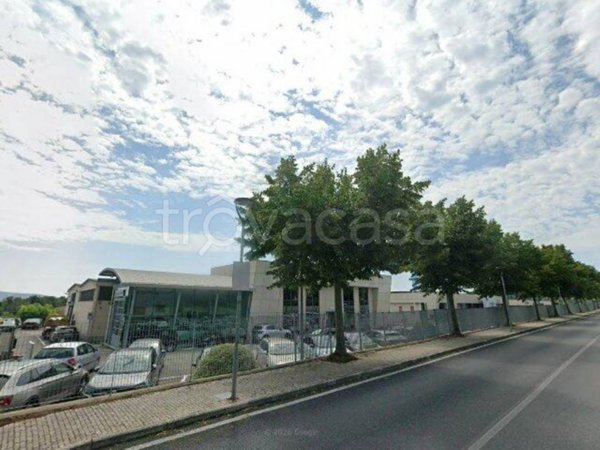 locale commerciale in vendita a Città della Pieve