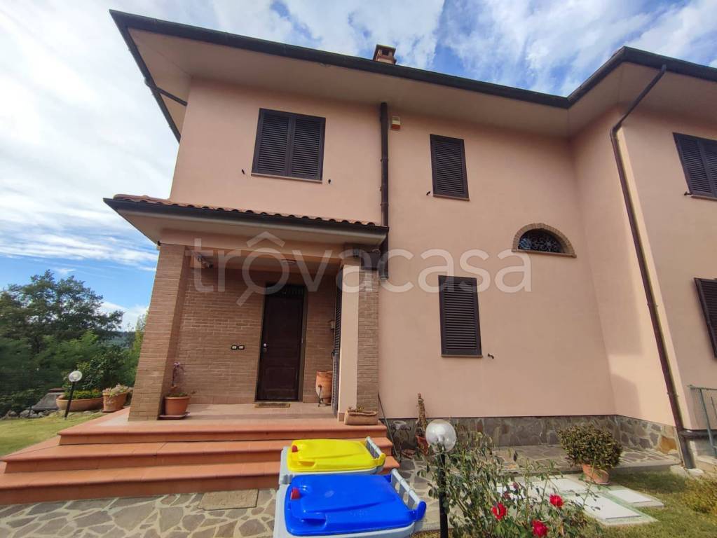 casa indipendente in vendita a Città della Pieve in zona Po Bandino