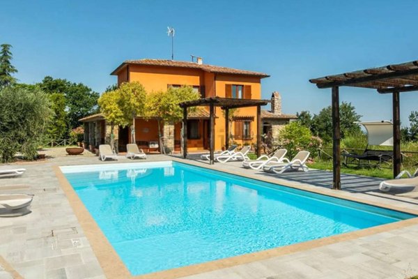 casa indipendente in vendita a Città della Pieve