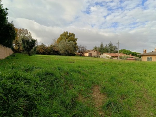 terreno in vendita a Città della Pieve