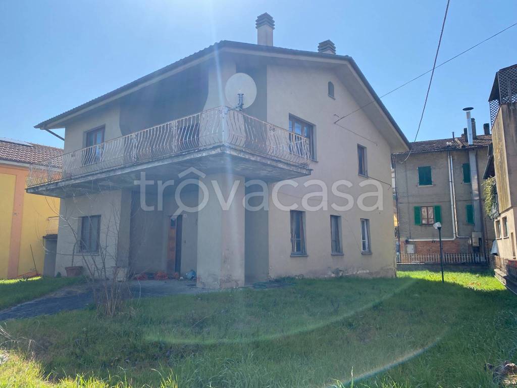 casa indipendente in vendita a Città di Castello in zona Trestina