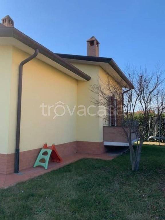 casa indipendente in vendita a Città di Castello in zona Riosecco