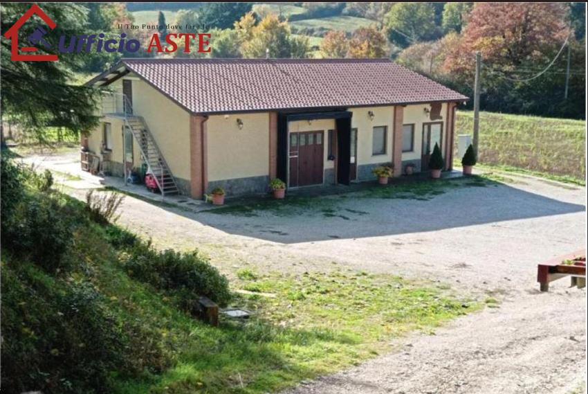 casa semindipendente in vendita a Città di Castello in zona San Leo Bastia