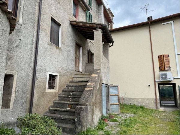 appartamento in vendita a Città di Castello in zona Lerchi