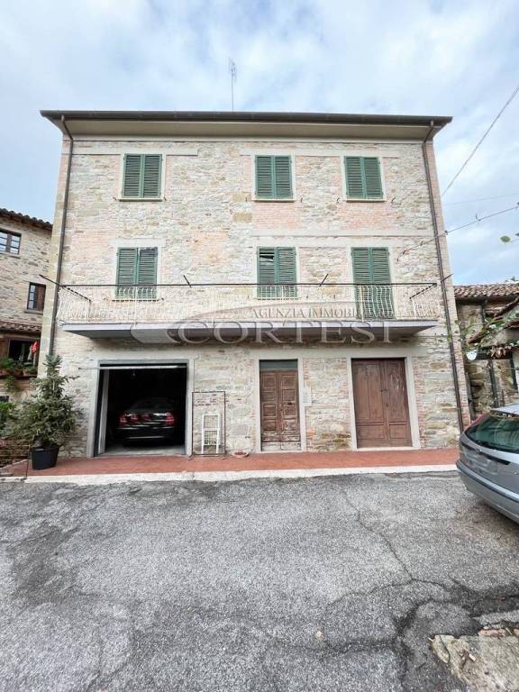 casa indipendente in vendita a Città di Castello in zona Petroia