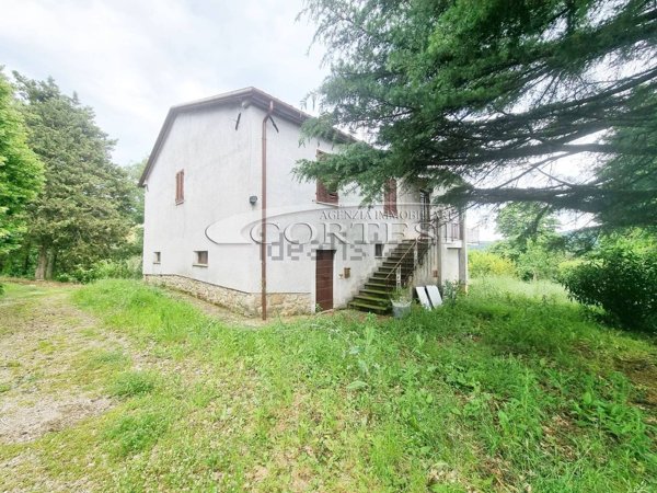 villa in vendita a Città di Castello in zona Petroia