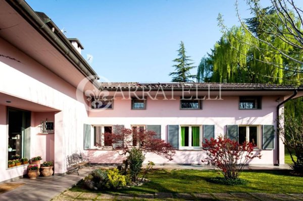 casa indipendente in vendita a Città di Castello