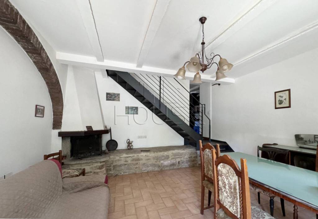 appartamento in vendita a Città di Castello in zona Trestina