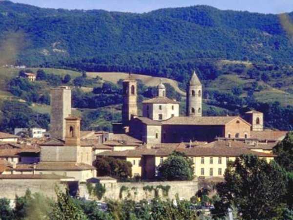 casa indipendente in vendita a Città di Castello in zona Fabbrecce