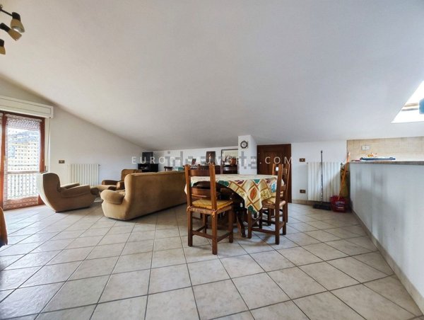 appartamento in vendita a Città di Castello in zona Cerbara