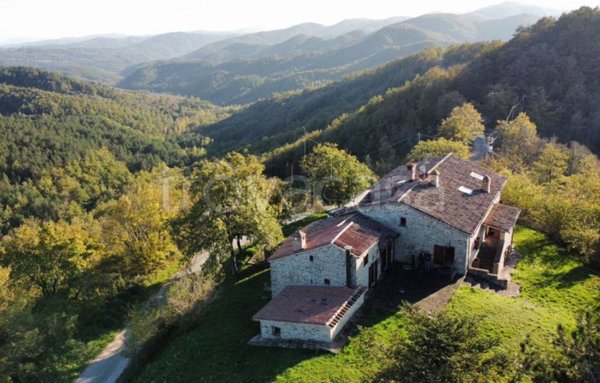 casa indipendente in vendita a Città di Castello