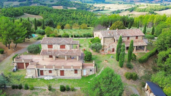 casa indipendente in vendita a Città di Castello