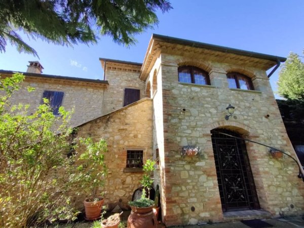 casa indipendente in vendita a Città di Castello in zona Trestina