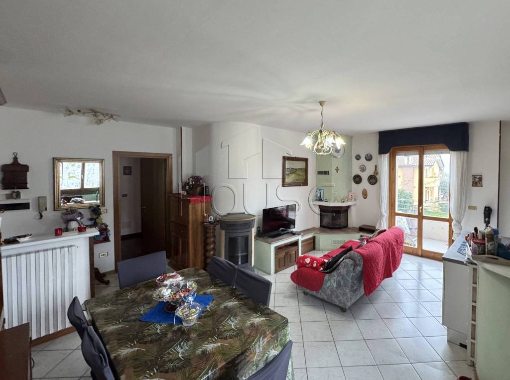 appartamento in vendita a Città di Castello in zona Badiali