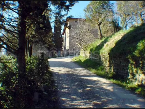 casa indipendente in vendita a Città di Castello in zona Terme di Fontecchio