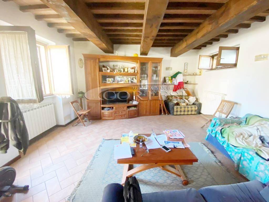 appartamento in vendita a Città di Castello in zona Cerbara
