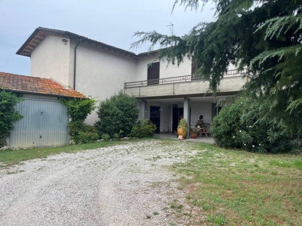 casa indipendente in vendita a Città di Castello