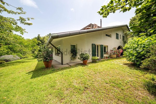 casa indipendente in vendita a Città di Castello
