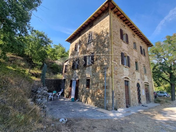 casa indipendente in vendita a Città di Castello in zona Ronti