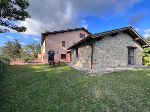 casa indipendente in vendita a Città di Castello