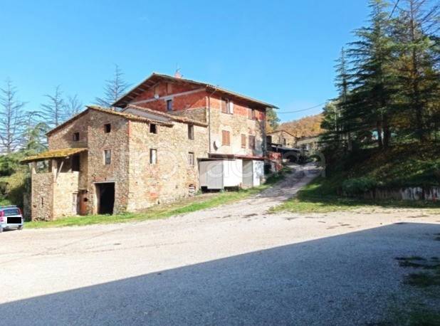 casa indipendente in vendita a Città di Castello in zona San Leo Bastia